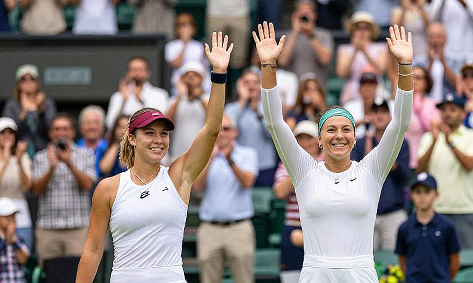 Rybakina vượt qua vòng một US Open: 74 phút, 11 cú ace của đối thủ và chiếc băng mắt cá chân