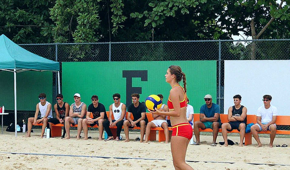 Thổ Nhĩ Kỳ thua Romania 1-3 tại EuroVolley 2026: Vé đi tiếp dồn hết vào trận cuối gặp Latvia