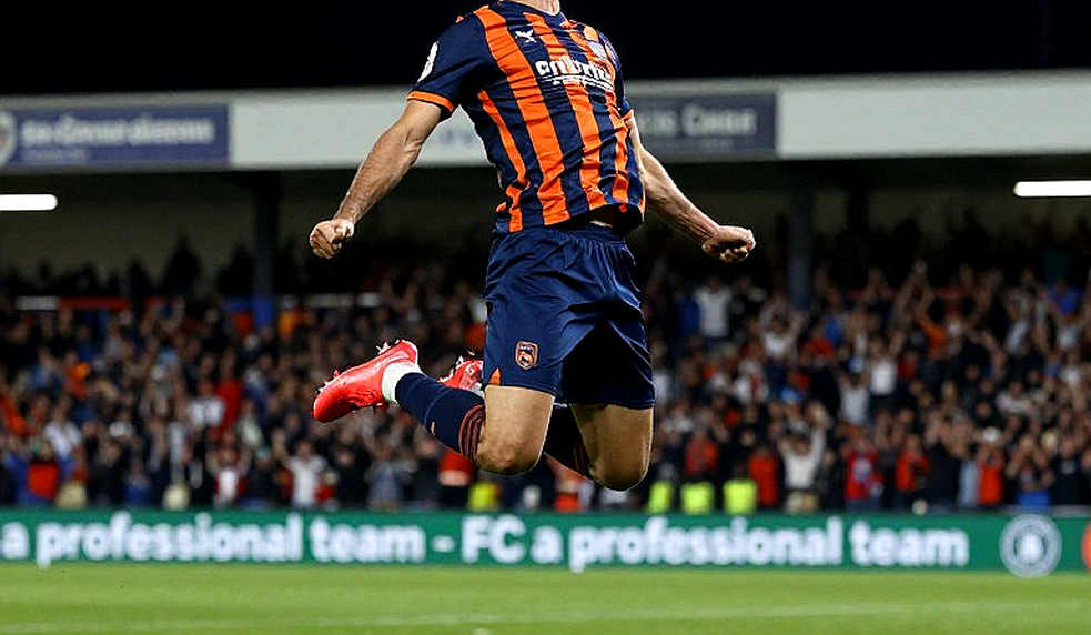 West Brom suýt 'ăn thua' trước Charlton: Pha bóng đánh úp đầu tiên giữ chân trận đấu