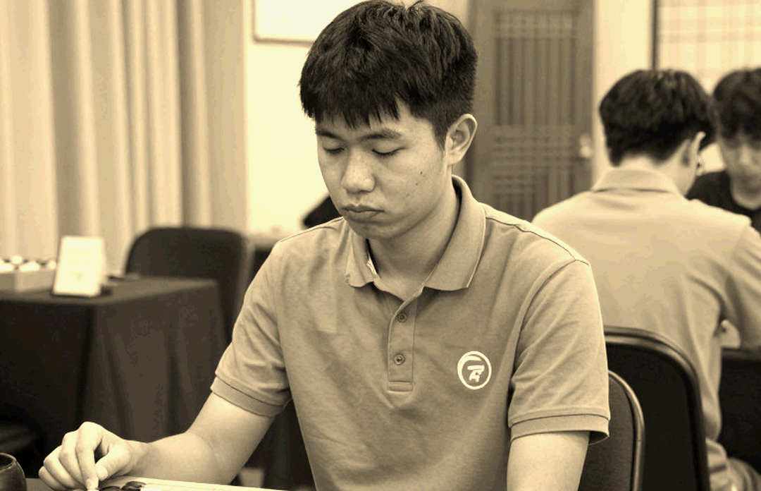 King by Rating, Champion by Title: The Void the Chess World Refuses to Name