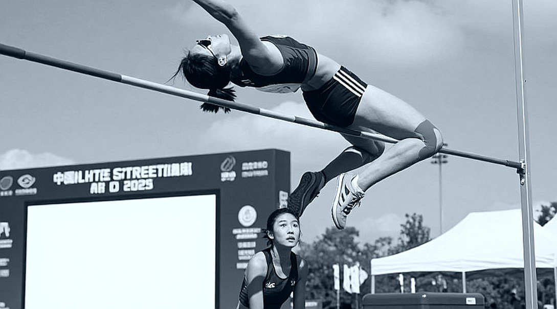 Amy Hunt chạy 200m với SB 22.16s tại chung kết Diamond League: Màn trình diễn kỹ thuật hay tín hiệu mệt mỏi?