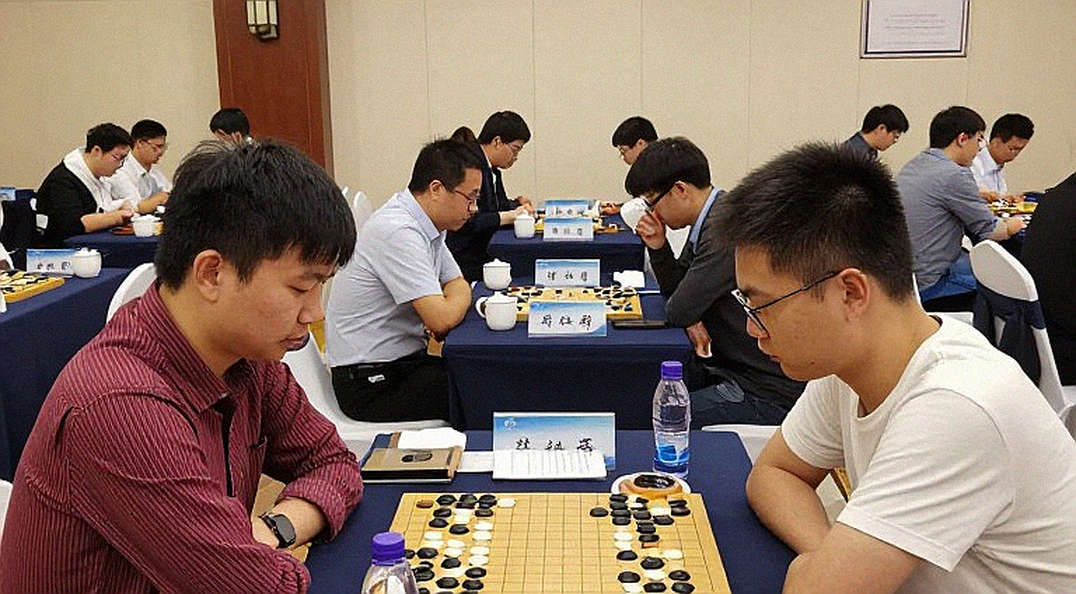 Hồ sơ phân tích trống và bước lùi cần thiết của báo chí cờ vua: Không có dữ liệu, không thể có tin