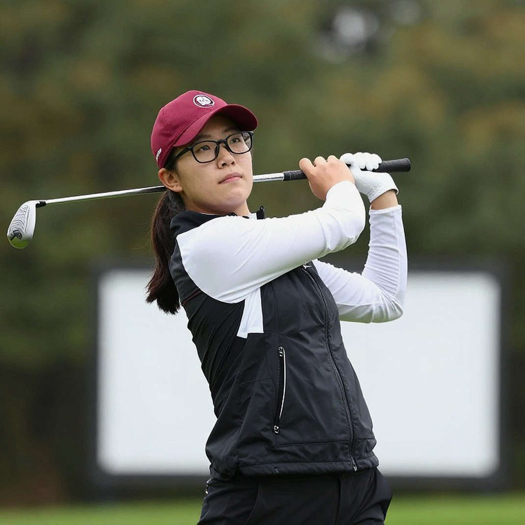 Aaron Rai ghi 66 giữa cơn run tay: Nhịp trống ở Wentworth đổi chủ, Rory McIlroy vật lộn với cú swing của chính mình