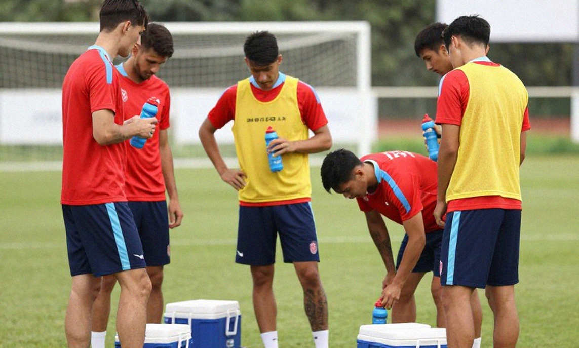 0-3 trước Trung Quốc: Bài học hiệp hai cho tuyển nữ Việt Nam trước ASIAD 2026 0-3 trước Trung Quốc: Bài học hiệp hai cho tuyển nữ Việt Nam trước ASIAD 2026