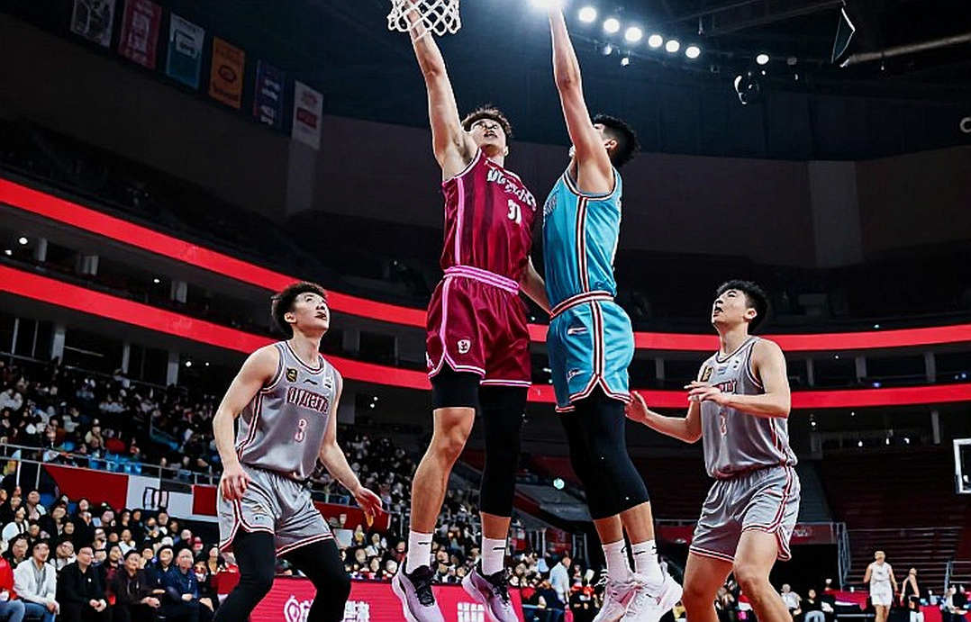 Nikola Kalinic: Nghỉ hưu ở tuổi 34 khi thể lực vẫn sung mãn - Câu chuyện về sự kiệt sức tinh thần và bước chuyển mình sang vai trò huấn luyện Nikola Kalinic: Nghỉ hưu ở tuổi 34 khi thể lực vẫn sung mãn - Câu chuyện về sự kiệt sức tinh thần và bước chuyển mình sang vai trò huấn luyện