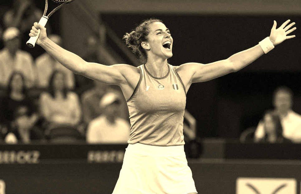 Medvedev vượt Struff tại Thượng Hải: 21 cú giao bóng ăn điểm và nhịp trận còn dang dở